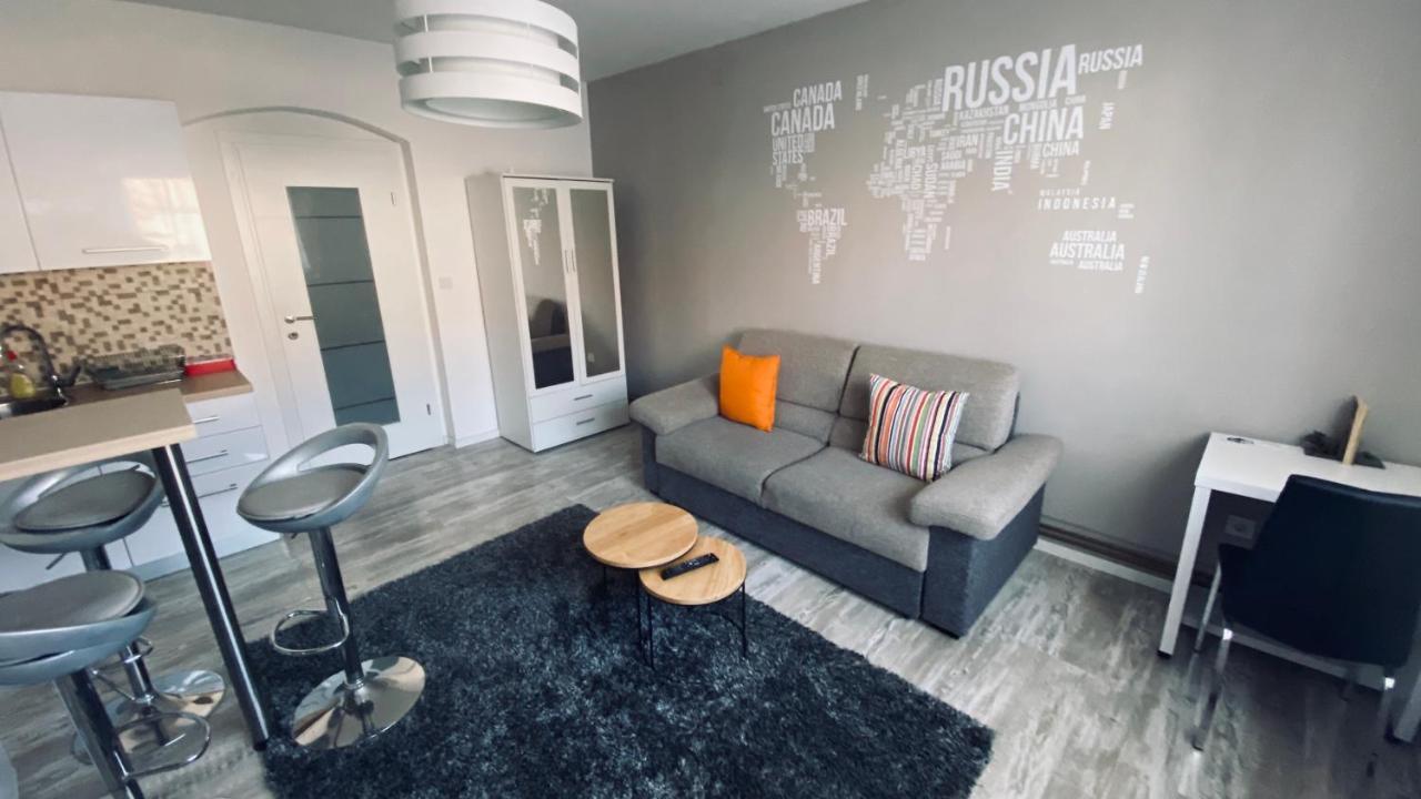 Apartment Impression Osijek Exterior photo